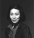 班 女
