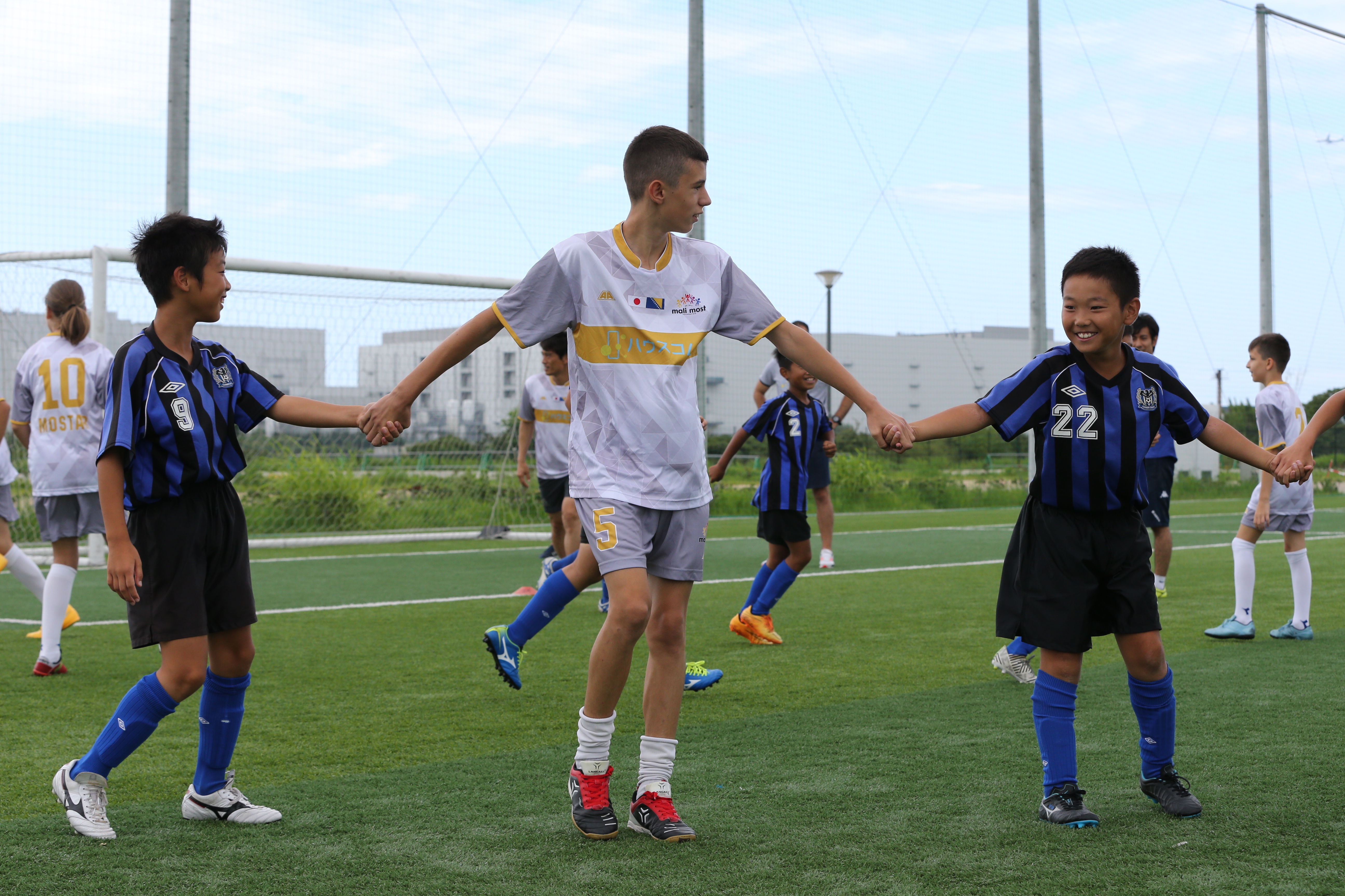 ボスニア・ヘルツェゴビナと日本の子どもたちのスポーツによる国際交流